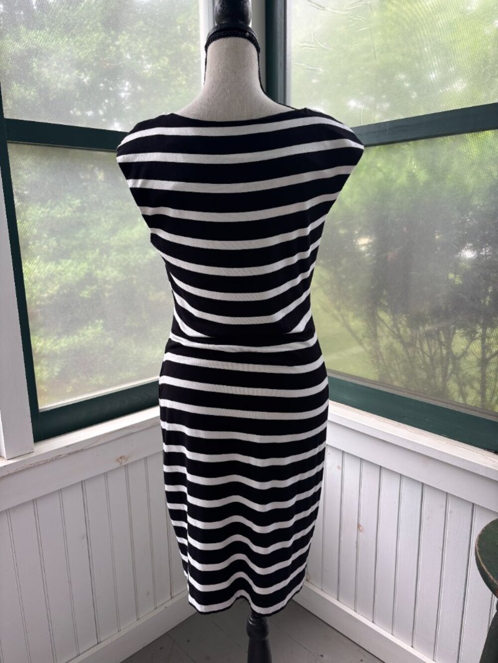 Calvin Klein Black & White Stripe Knit  Dress | Boat Neck | Size 6 | Like New - Picture 3 of 5